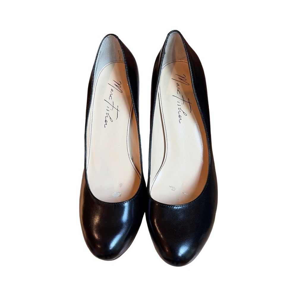 Marc Fisher Classic Black Flats
